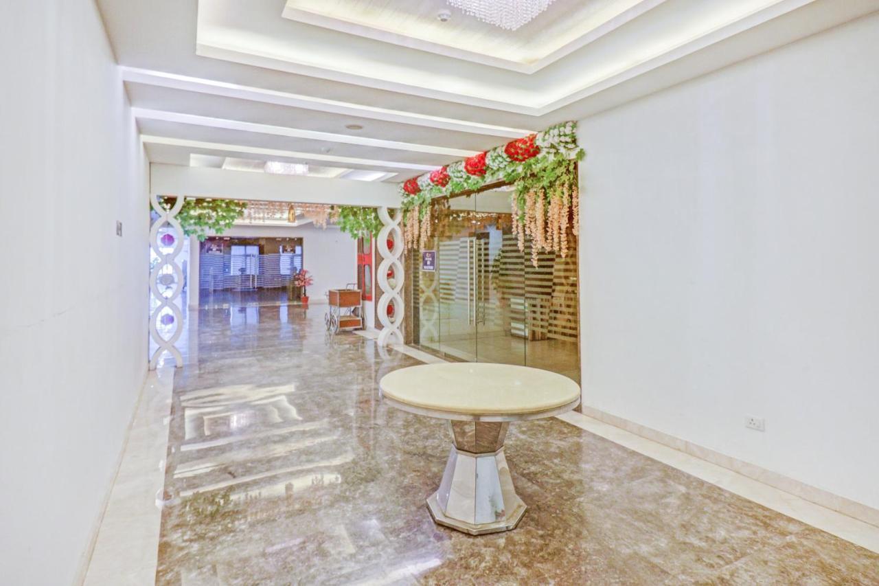 Oyo Townhouse 484 Sanskriti Delhi (National Capital Territory of India) Exterior foto