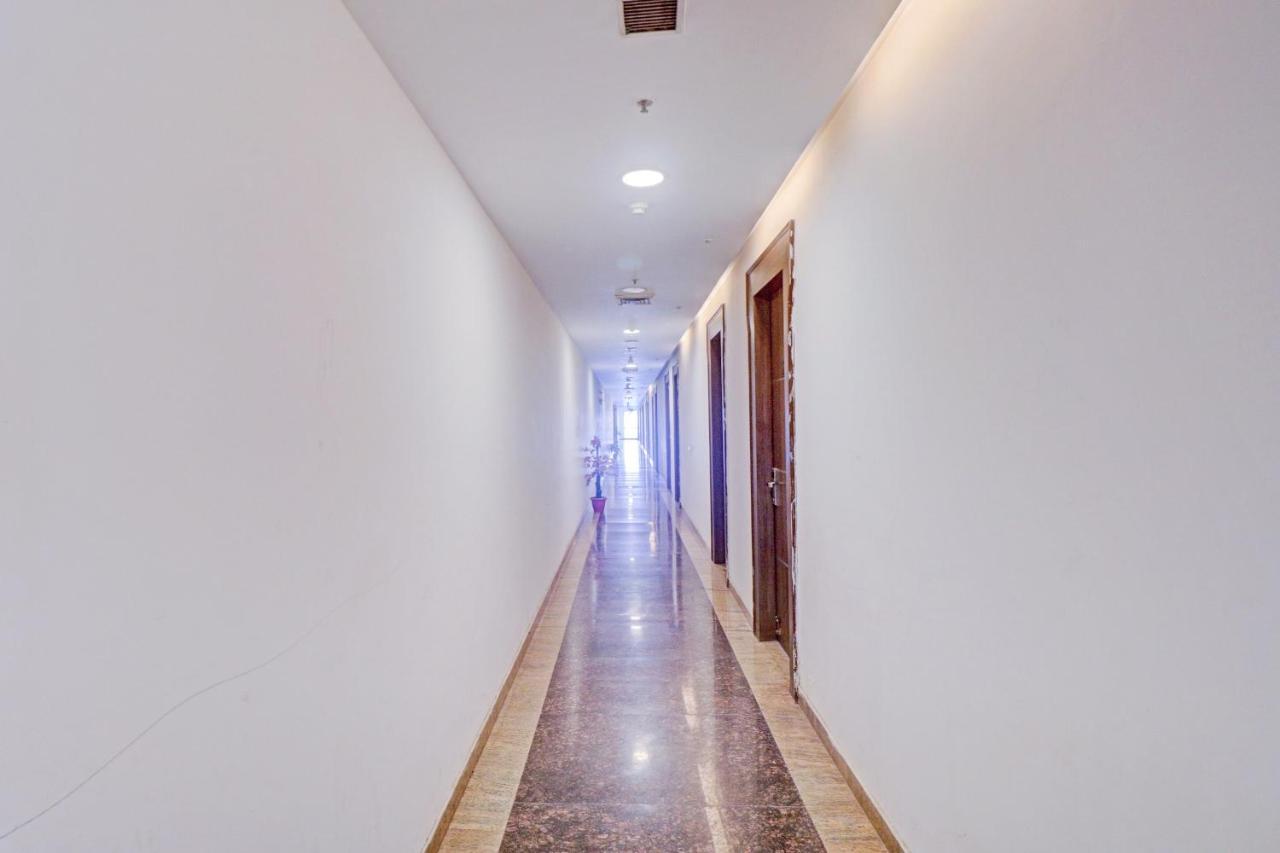 Oyo Townhouse 484 Sanskriti Delhi (National Capital Territory of India) Exterior foto